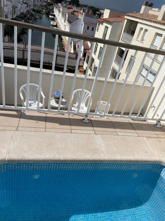 הוילה אמפוריבראבה Casa Cartago מראה חיצוני תמונה